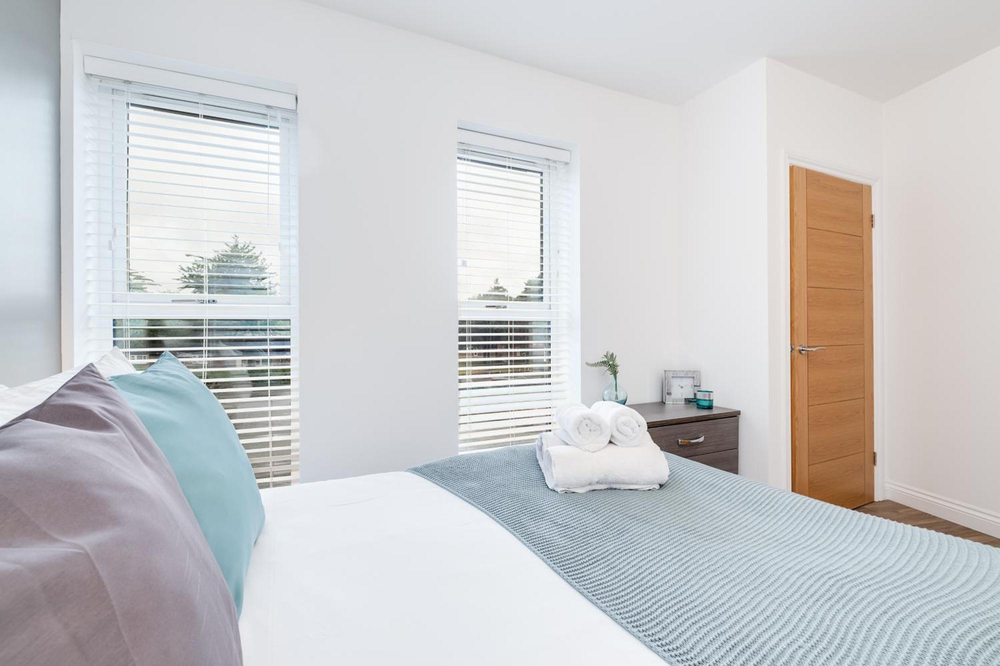 Pluxa Blue Sapphire Luxury Stay Free Parking Free Wifi - Walk Everywhere, Travel, Biz, Leisure Birmingham Bagian luar foto